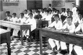 130 năm thăng trầm chữ Việt - Kỳ 4: Bước ra khỏi giáo hội